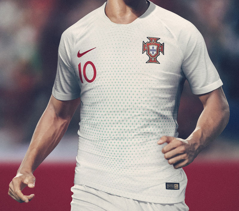 ポルトガル代表、「クロス」を散りばめたW杯アウェイユニフォームを発表！