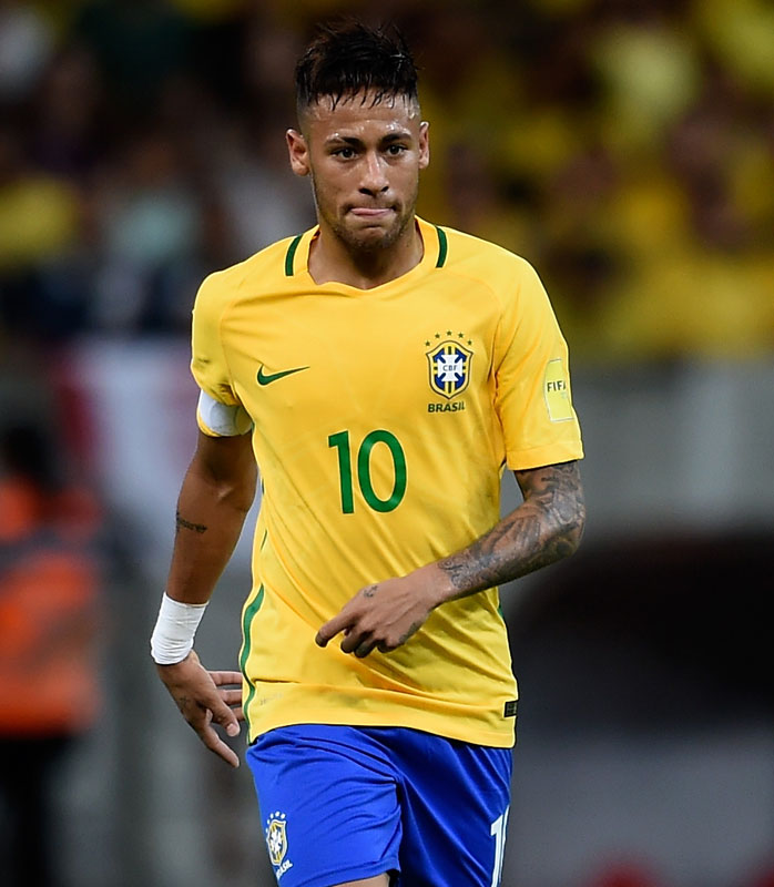 ブラジル代表 W杯南米予選を首位突破 Nike 16ユニフォーム