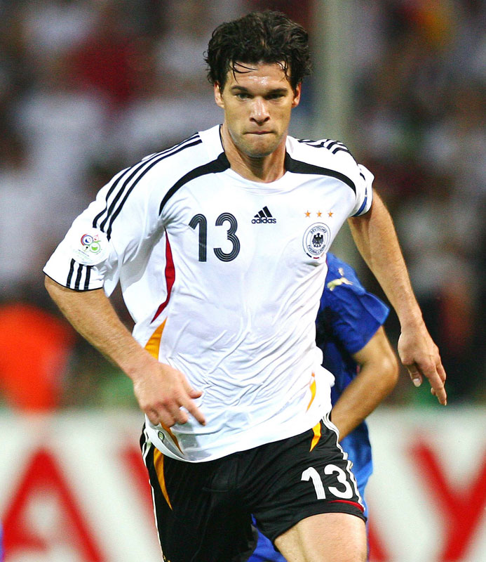 【最新品定番】クローゼ ドイツ代表 ユニフォーム 2006 ドイツワールドカップ 得点王 M ウェア