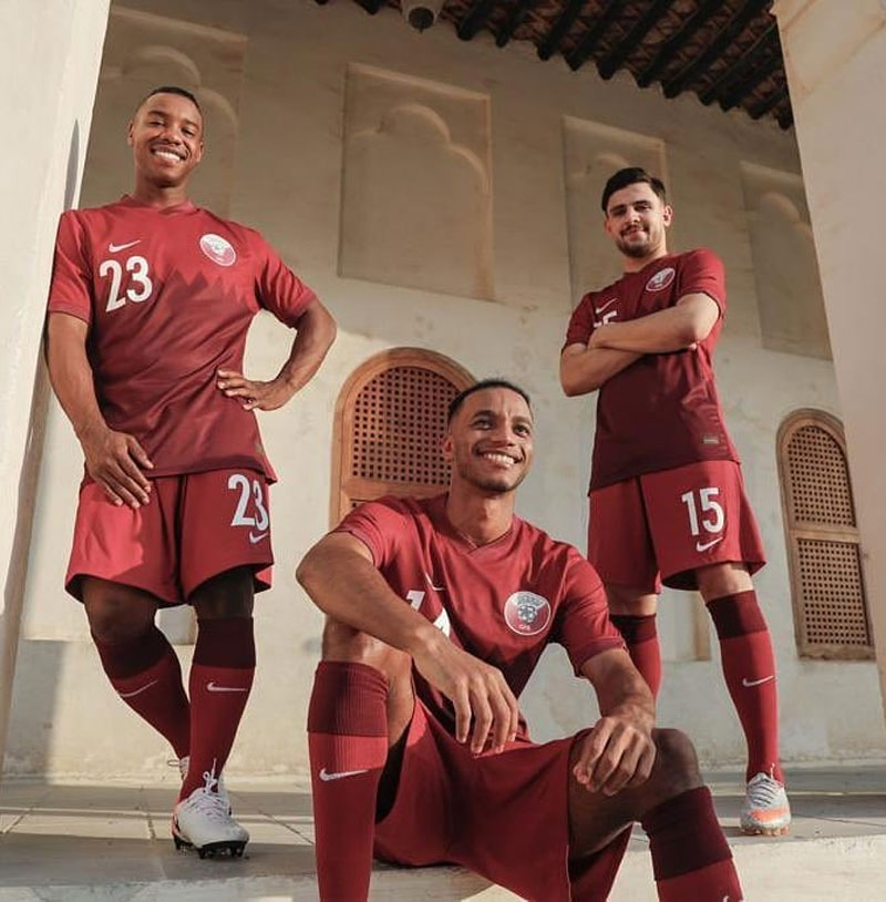 新品本物NIKE カタール代表 ユニフォーム ワールドカップ サッカー ナイキ カタール新品本物ウェア- clamd.com