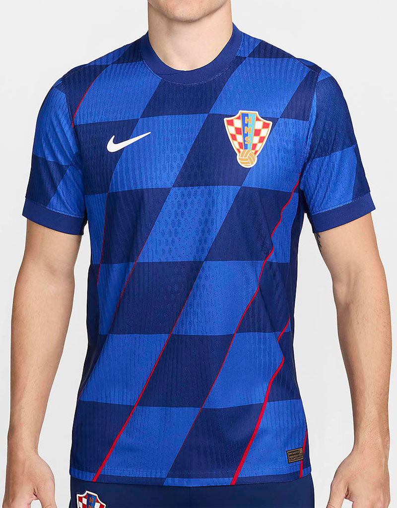 クロアチア代表、EURO2024に向けた新ユニフォームを発表！「でか