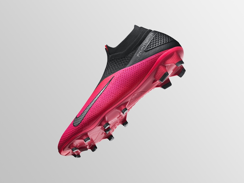 サッカーでも ピンク Nikeの新スパイク ファントムビジョン2 が登場