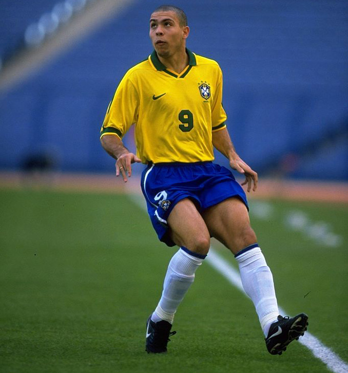 ブラジル代表、ロナウド - サッカー/フットサル