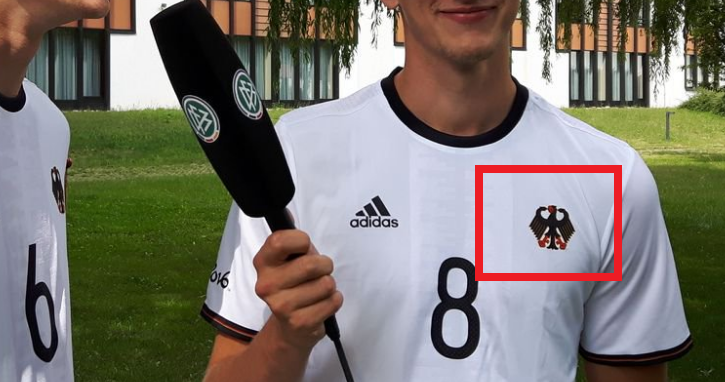 ドイツ五輪代表のユニフォームが判明 Adidasの アレ がないぞ